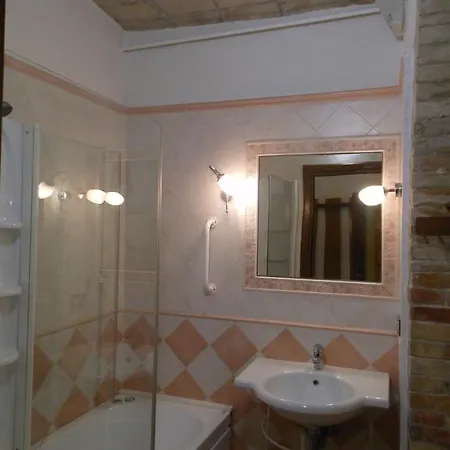 La Casa Di Famiglia Apartment Assisi Room photo