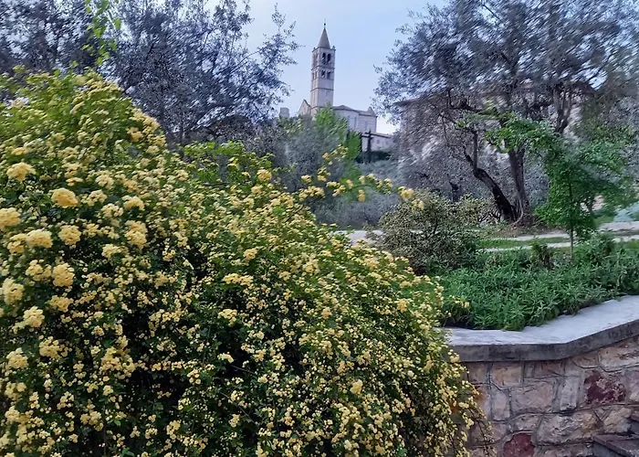 La Casa Di Famiglia